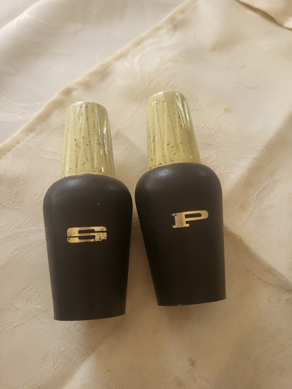 Vintage Ceramic Atomic   Salt and pepper shakers